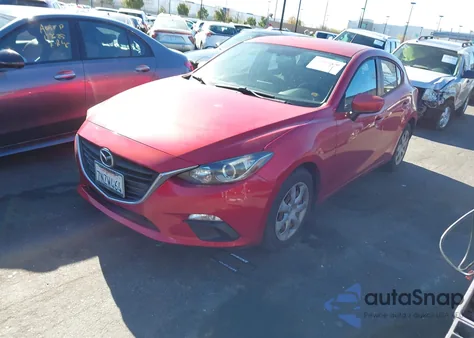2015 Mazda Mazda3 I Sport из США, поврежденный, VIN JM1BM1K75F1246977